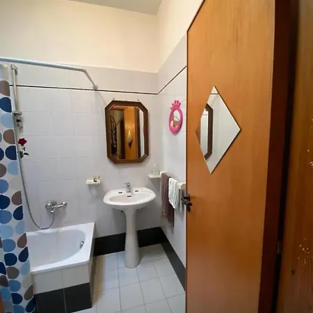 Διαμέρισμα A Casa Di Ninetta Βιέστε